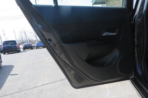 Used 2014 Chevrolet Cruze LT image 37