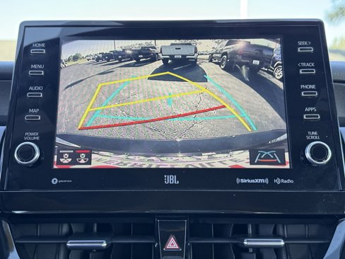 Used 2023 Toyota Camry XLE image 32