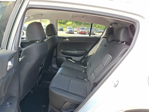 Used 2018 Kia Sportage LX image 11