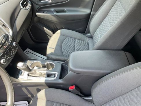 Used 2020 Chevrolet Equinox LT image 16