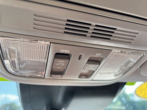 Used 2018 Honda CR-V EX image 28