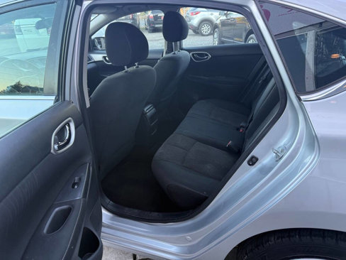 Used 2015 Nissan Sentra SV image 14
