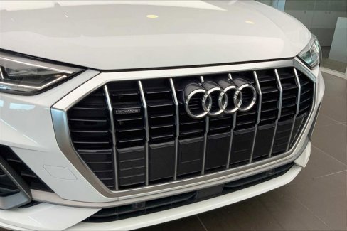 Used 2020 Audi Q3 2.0T Prestige w/ Prestige Package image 30