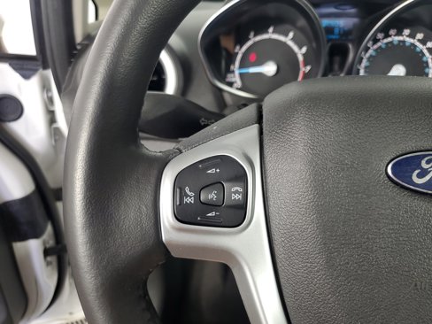 Used 2014 Ford Fiesta SE image 23