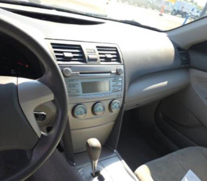Used 2009 Toyota Camry LE image 12