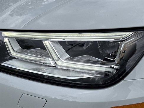 Used 2019 Audi Q5 2.0T Premium Plus image 9
