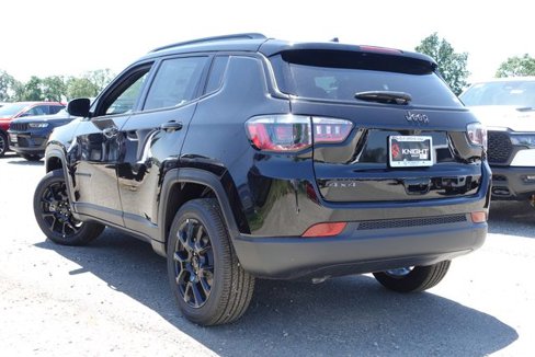 New 2025 Jeep Compass Latitude w/ Altitude Special Edition image 9