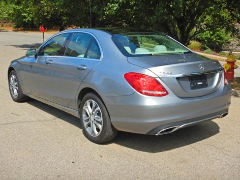 Used 2015 Mercedes-Benz C 300 4MATIC Sedan image 10