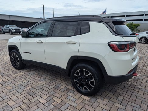 Used 2019 Jeep Compass Trailhawk image 9