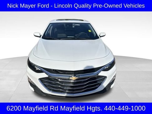 Used 2023 Chevrolet Malibu LT image 2