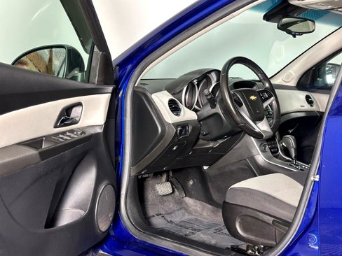 Used 2012 Chevrolet Cruze LS w/ Connectivity Package image 10