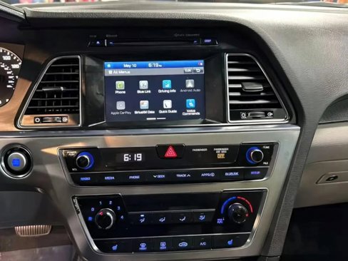 Used 2017 Hyundai Sonata Sport w/ Value Edition Package 02 image 16