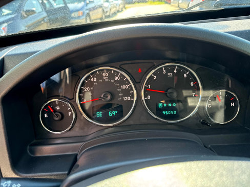 Used 2009 Jeep Liberty Sport w/ Popular Equipment Group image 13