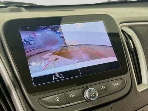 Used 2024 Chevrolet Malibu LT image 13