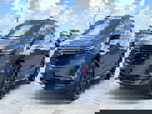 Used 2024 Chevrolet Equinox RS w/ RS Leather Package image 3