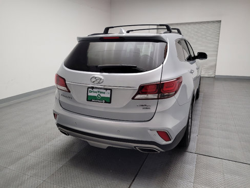 Used 2017 Hyundai Santa Fe Limited image 7