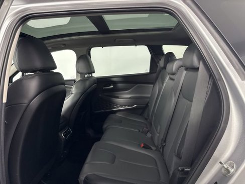 Used 2023 Hyundai Santa Fe SEL w/ Premium Package image 13