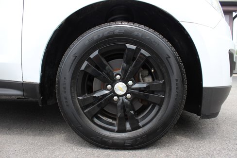 Used 2014 Chevrolet Equinox LS image 38