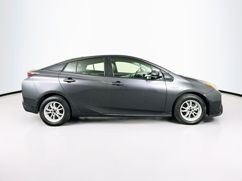 Used 2017 Toyota Prius Two image 10