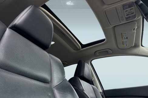 Used 2016 Honda CR-V Touring image 13