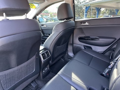 Used 2020 Kia Sportage EX image 31