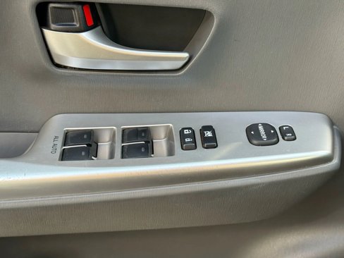 Used 2012 Toyota Prius V Two image 20