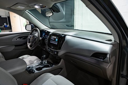 Used 2018 Chevrolet Traverse LT image 25