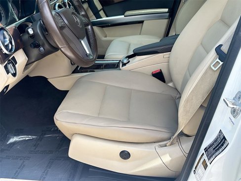Used 2015 Mercedes-Benz GLK 350 2WD image 20