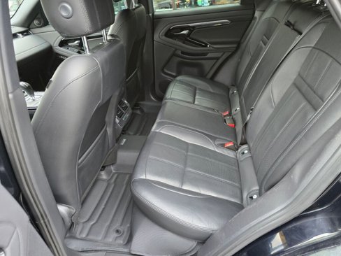 Used 2020 Land Rover Range Rover Evoque SE image 14