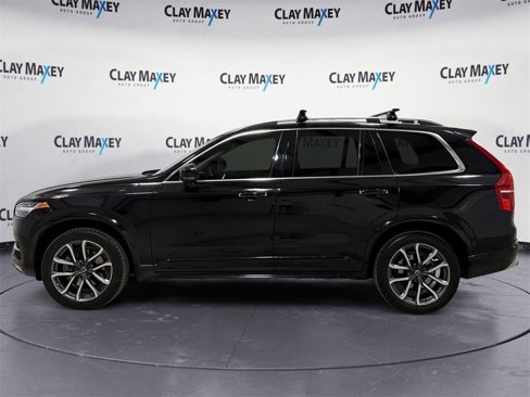 Used 2018 Volvo XC90 T5 Momentum w/ Convenience Package image 2