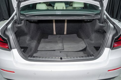 Used 2021 BMW 530i w/ Convenience Package image 10