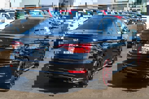 Used 2019 Volkswagen Jetta GLI Autobahn image 6