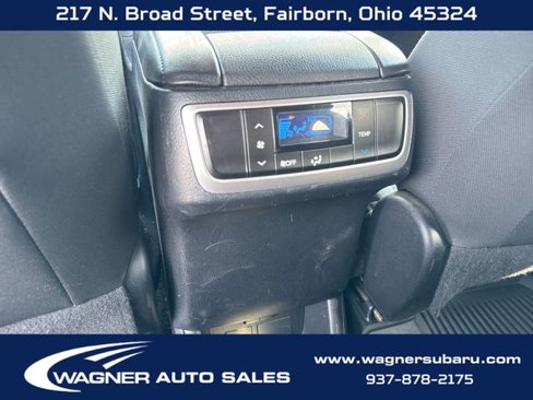 Used 2018 Toyota Highlander LE image 17