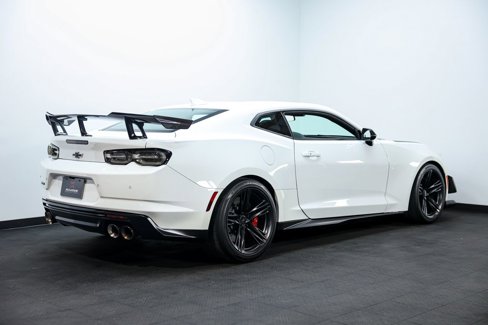 Used 2020 Chevrolet Camaro ZL1 image 5