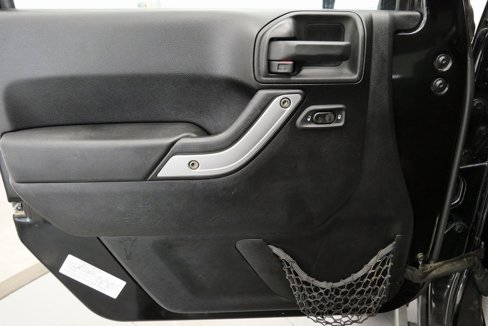 Used 2012 Jeep Wrangler Sahara w/ Dual Top Group image 13