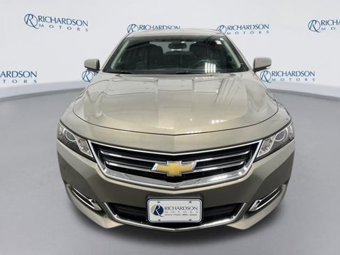 Used 2017 Chevrolet Impala LT w/ Convenience Package image 8