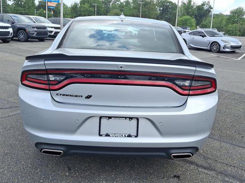 Used 2023 Dodge Charger SXT w/ Blacktop Package image 5
