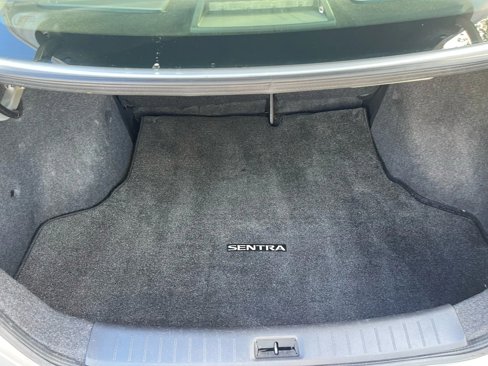 Used 2019 Nissan Sentra S image 15