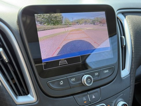 Used 2024 Chevrolet Malibu LT image 23