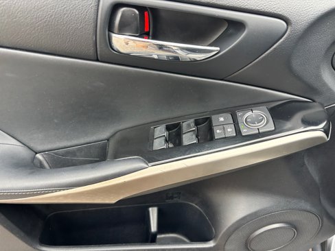 Used 2014 Lexus IS 250 image 27