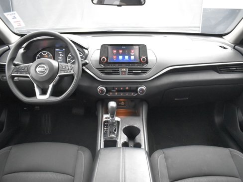 Used 2022 Nissan Altima 2.5 S image 9