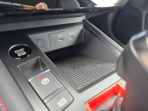 New 2025 Nissan Kicks SR w/ SR Premium Package image 32