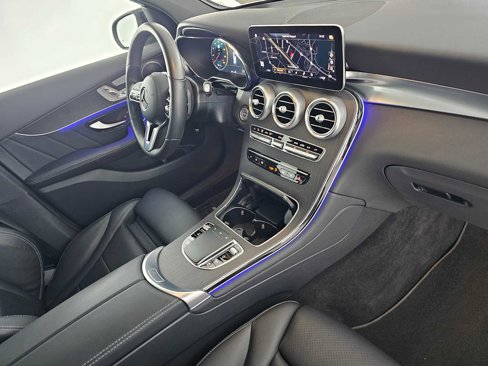 Used 2022 Mercedes-Benz GLC 300 4MATIC w/ AMG Line image 12