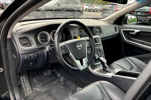 Used 2013 Volvo S60 T5 Premier image 16