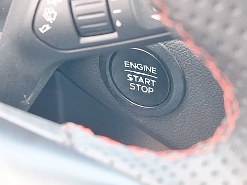 Used 2023 Ford Escape ST-Line image 29