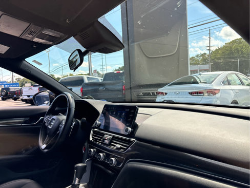 Used 2022 Honda Accord Sport image 24
