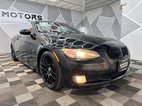 Used 2009 BMW 328i Convertible image 7