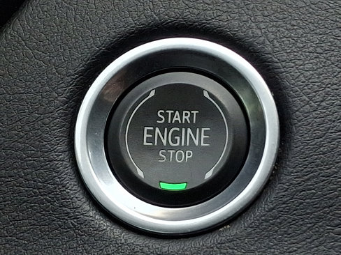 Used 2021 Cadillac XT4 Sport w/ Cold Weather Package image 27