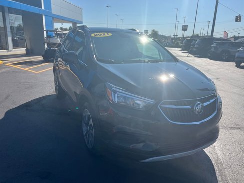 Used 2021 Buick Encore Preferred w/ Safety Package image 7