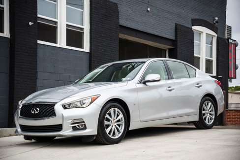 Used 2015 INFINITI Q50 Premium w/ All Weather Package image 4